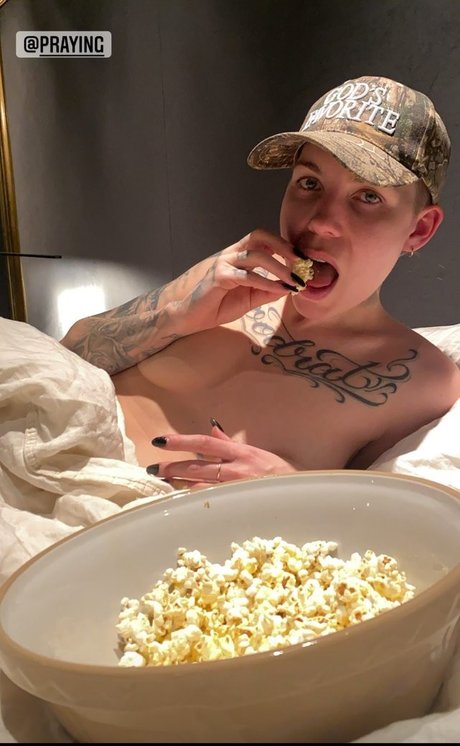 Foto desnuda filtrada de OnlyFans de Skylar Grey