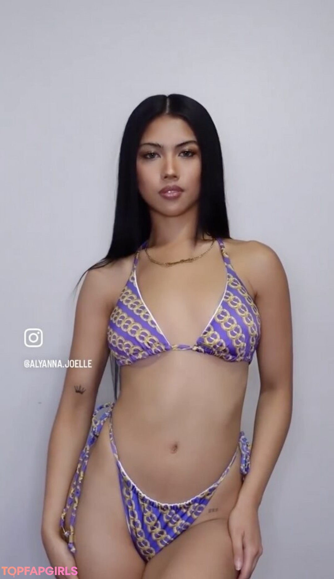 Foto desnuda filtrada de OnlyFans de Alyanna Joelle #405 Foto desnuda filtrada de OnlyFans de Alyanna Joelle #405