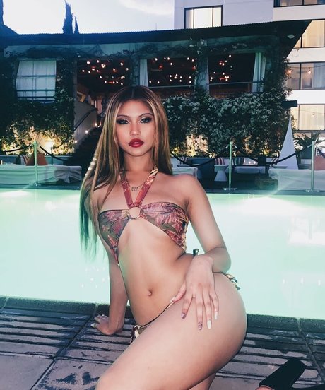 Foto desnuda filtrada de OnlyFans de Alyanna Joelle