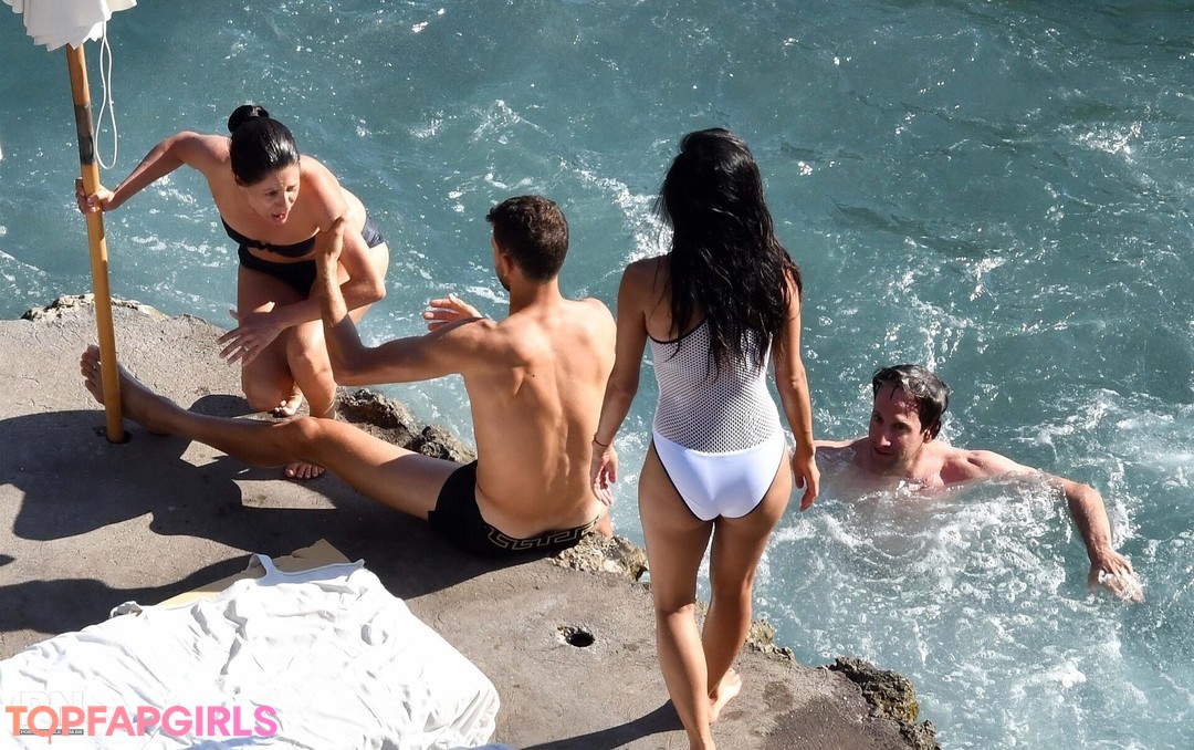 Foto desnuda filtrada de OnlyFans de Nicole Scherzinger #173 Foto desnuda filtrada de OnlyFans de Nicole Scherzinger #173