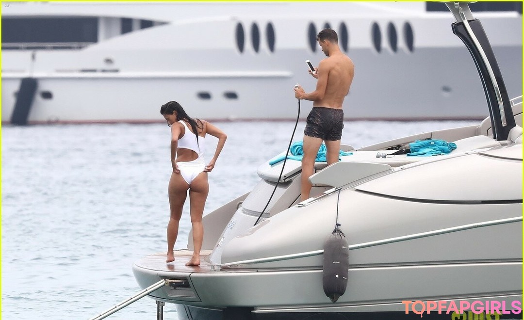 Foto desnuda filtrada de OnlyFans de Nicole Scherzinger #176 Foto desnuda filtrada de OnlyFans de Nicole Scherzinger #176