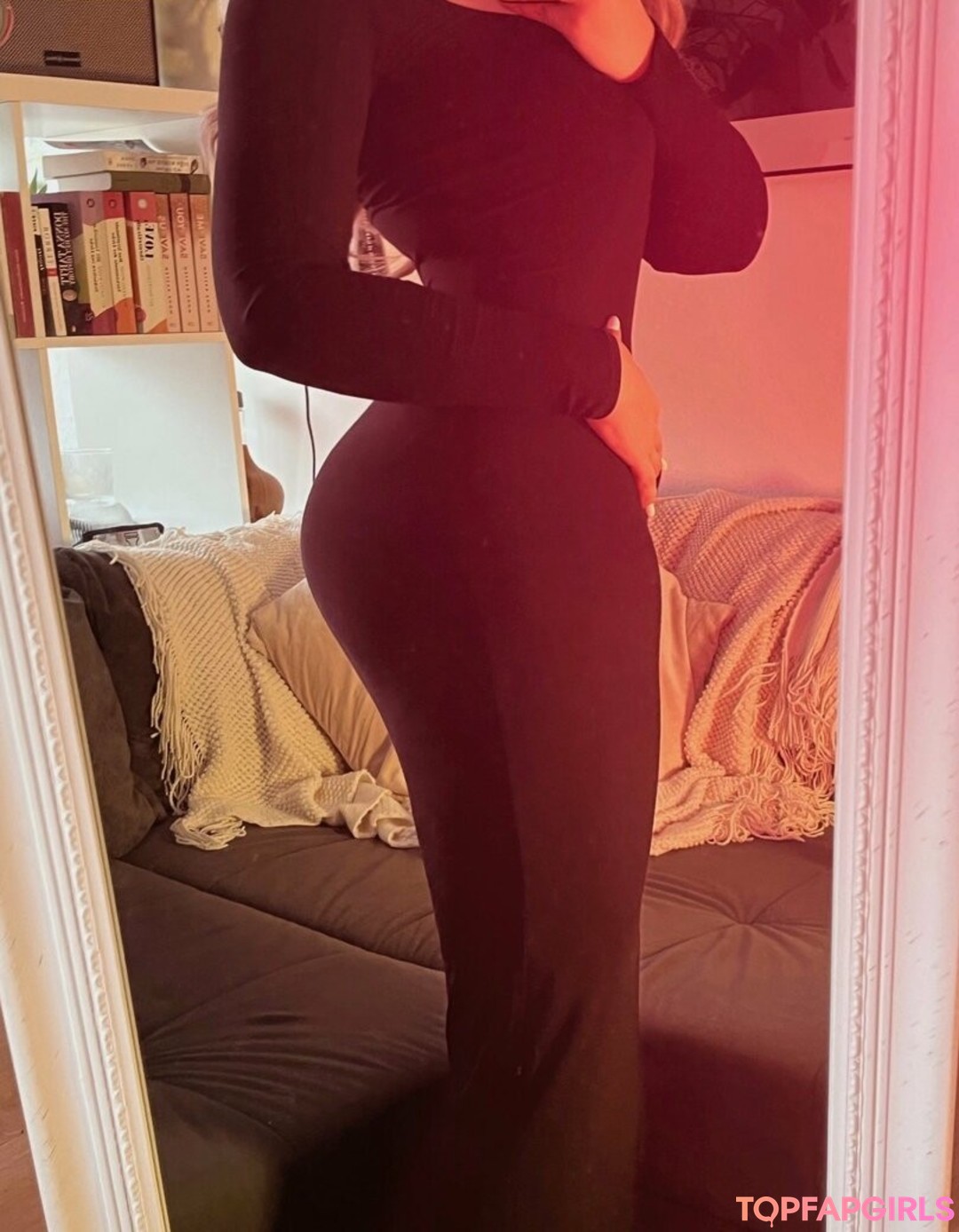 Foto desnuda filtrada de OnlyFans de Aurelia Baker #97 Foto desnuda filtrada de OnlyFans de Aurelia Baker #97