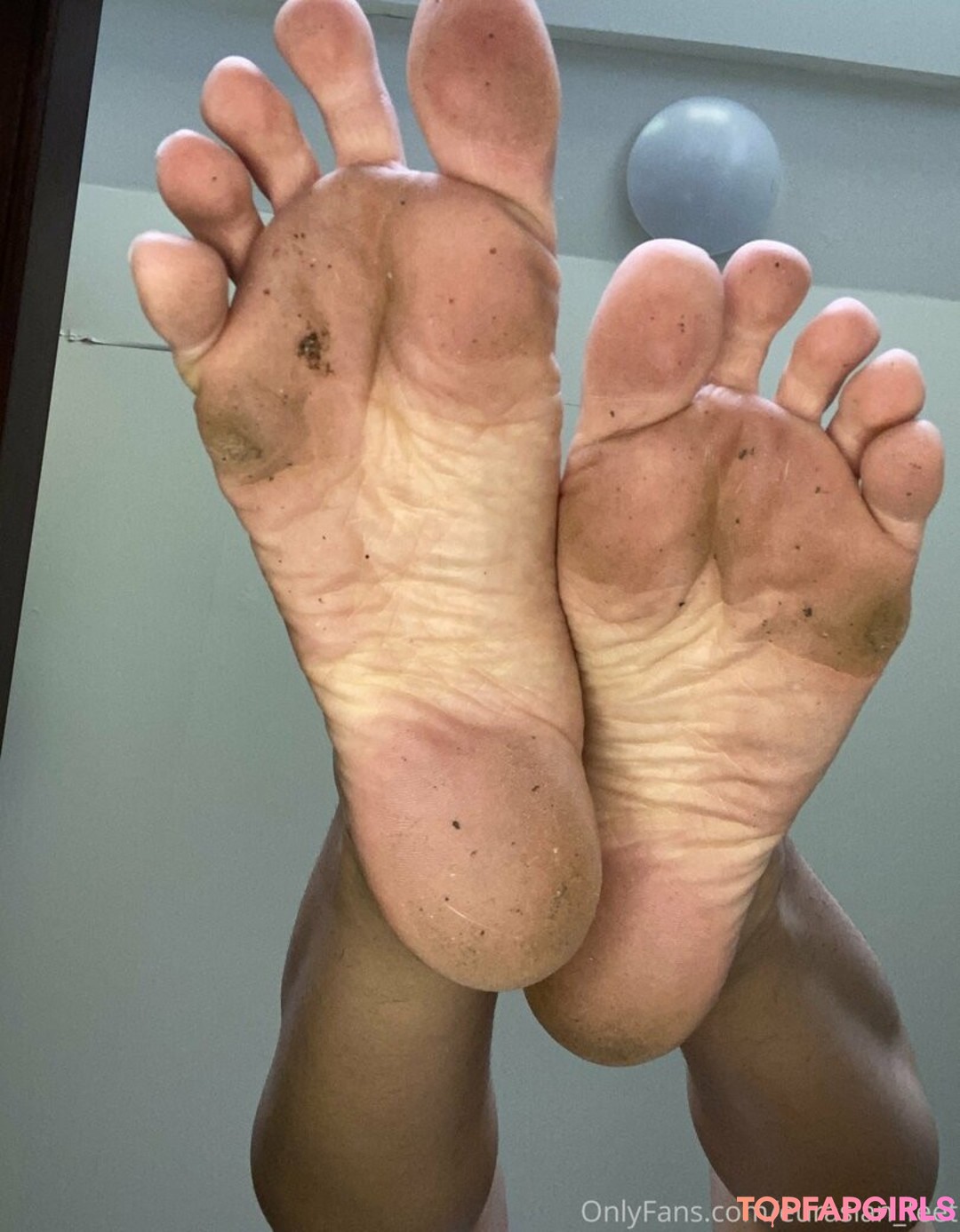 Foto desnuda filtrada de OnlyFans de Eurasianfeet #292 Foto desnuda filtrada de OnlyFans de Eurasianfeet #292