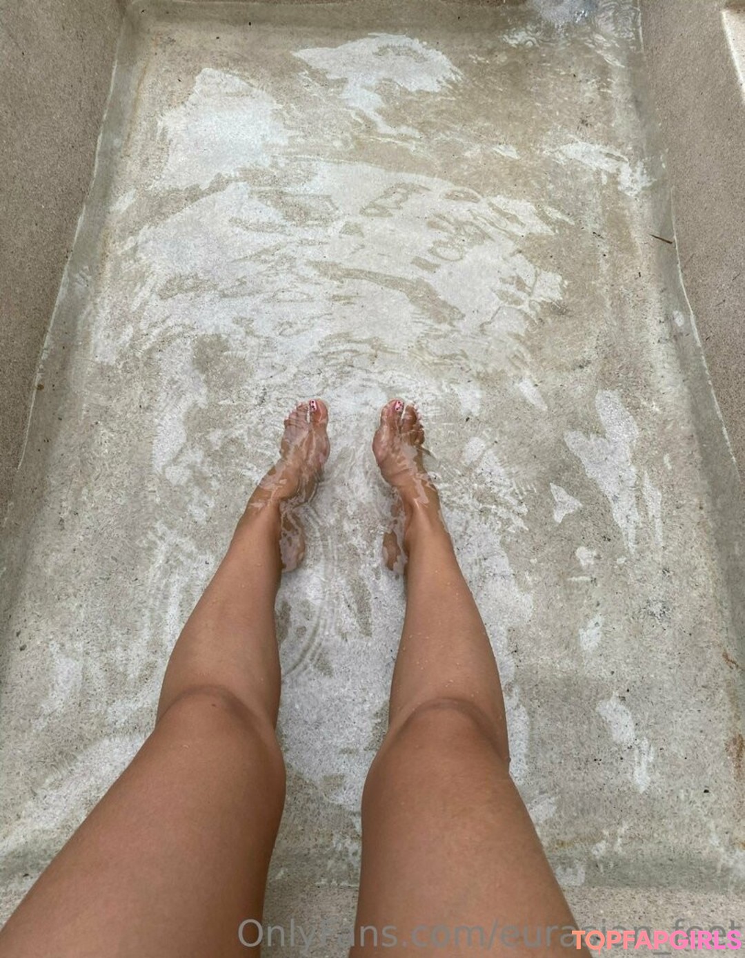 Foto desnuda filtrada de OnlyFans de Eurasianfeet #310 Foto desnuda filtrada de OnlyFans de Eurasianfeet #310