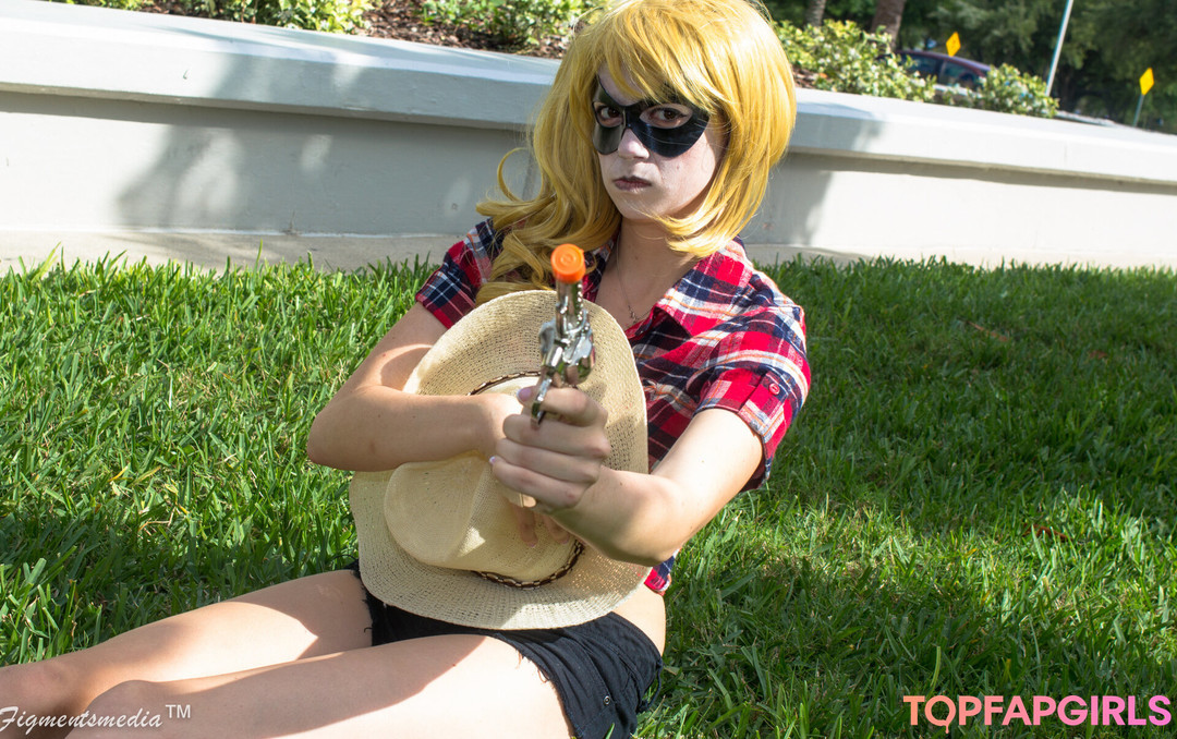 Foto desnuda filtrada de OnlyFans de Uncanny Megan #280 Foto desnuda filtrada de OnlyFans de Uncanny Megan #280