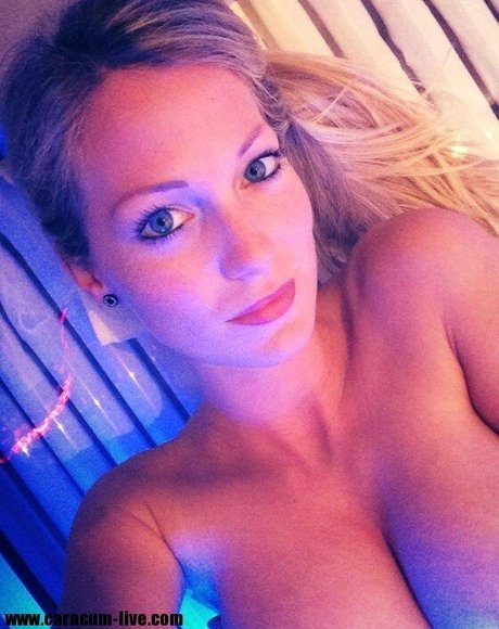 Foto desnuda filtrada de OnlyFans de Caracum