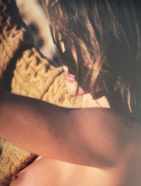 Foto desnuda filtrada de OnlyFans de Alessandra Ambrosio