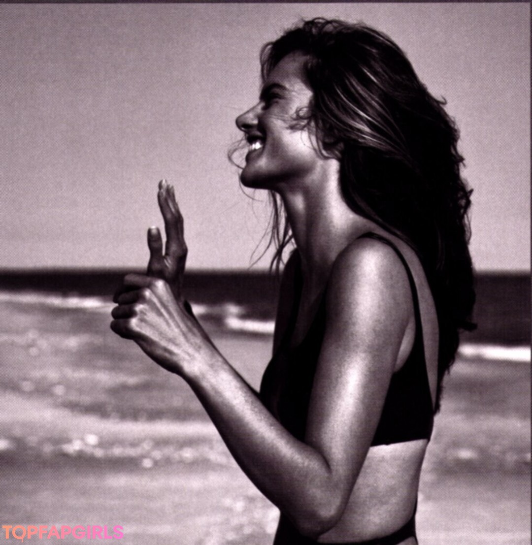 Foto desnuda filtrada de OnlyFans de Alessandra Ambrosio #356 Foto desnuda filtrada de OnlyFans de Alessandra Ambrosio #356