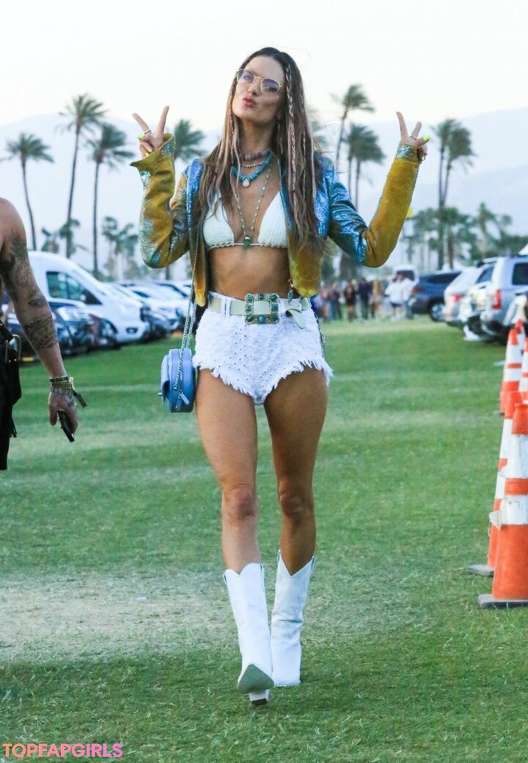 Foto desnuda filtrada de OnlyFans de Alessandra Ambrosio #897 Foto desnuda filtrada de OnlyFans de Alessandra Ambrosio #897