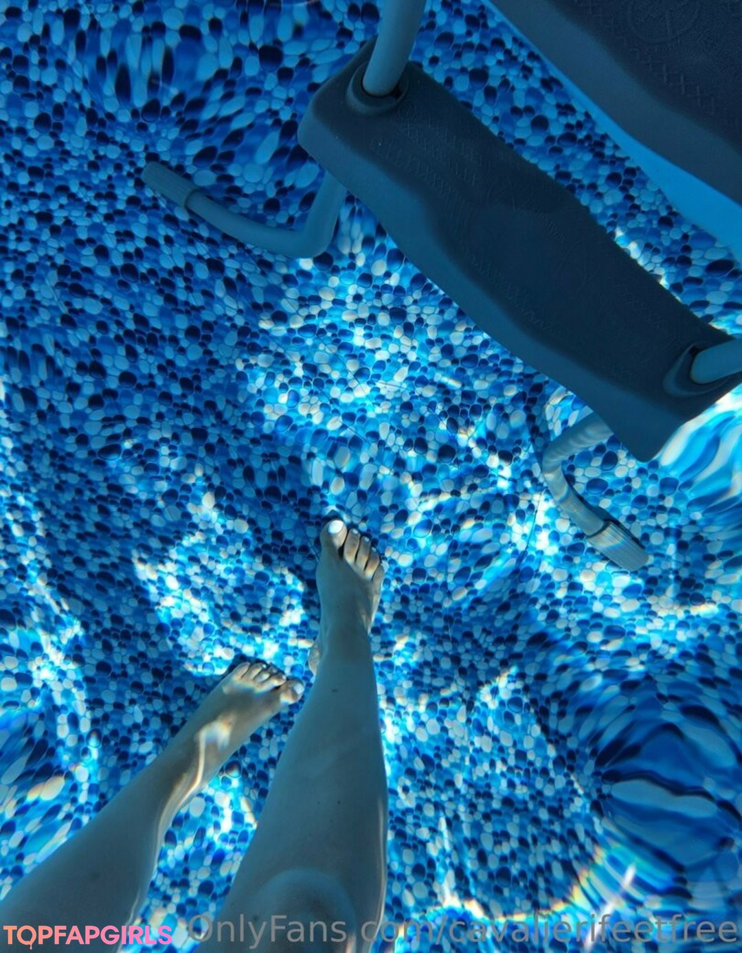 Foto desnuda filtrada de OnlyFans de Cavalierifeetfree #95 Foto desnuda filtrada de OnlyFans de Cavalierifeetfree #95