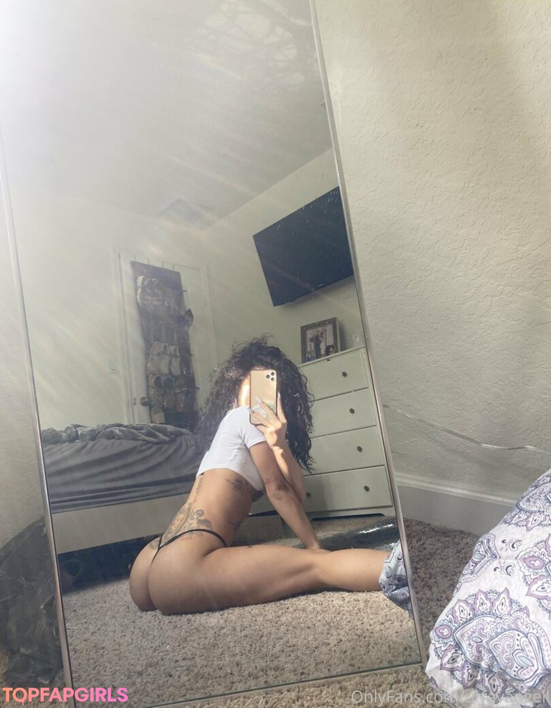 Foto desnuda filtrada de OnlyFans de Urfavangell #14 Foto desnuda filtrada de OnlyFans de Urfavangell #14