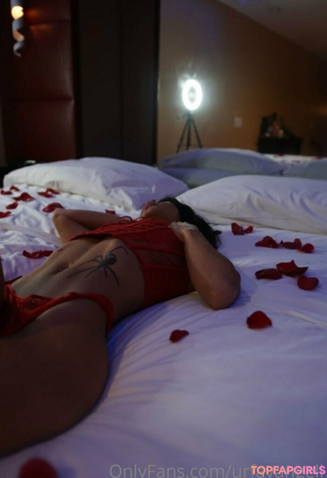 Foto desnuda filtrada de OnlyFans de Urfavangell #79 Foto desnuda filtrada de OnlyFans de Urfavangell #79