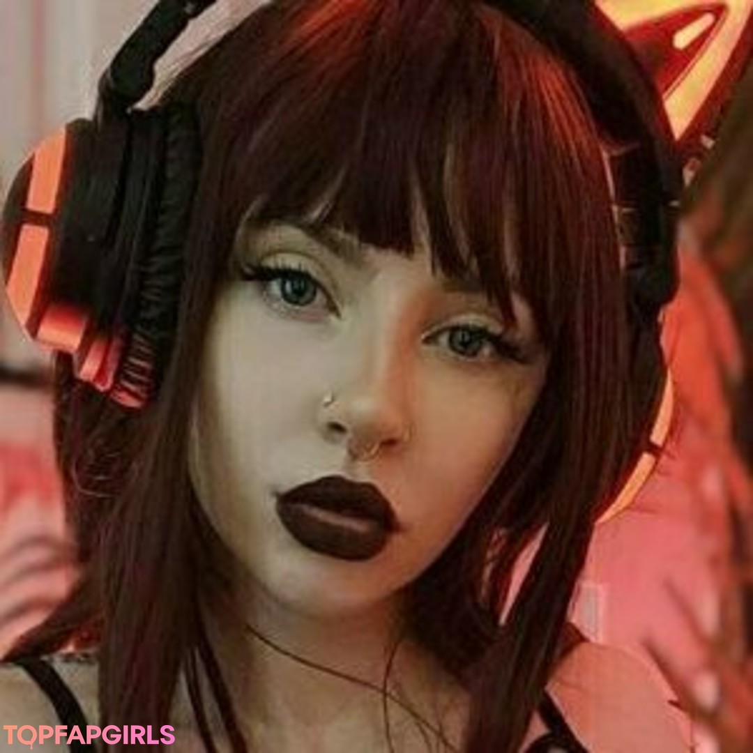 Foto desnuda filtrada de OnlyFans de Wydstepsissy #10 Foto desnuda filtrada de OnlyFans de Wydstepsissy #10