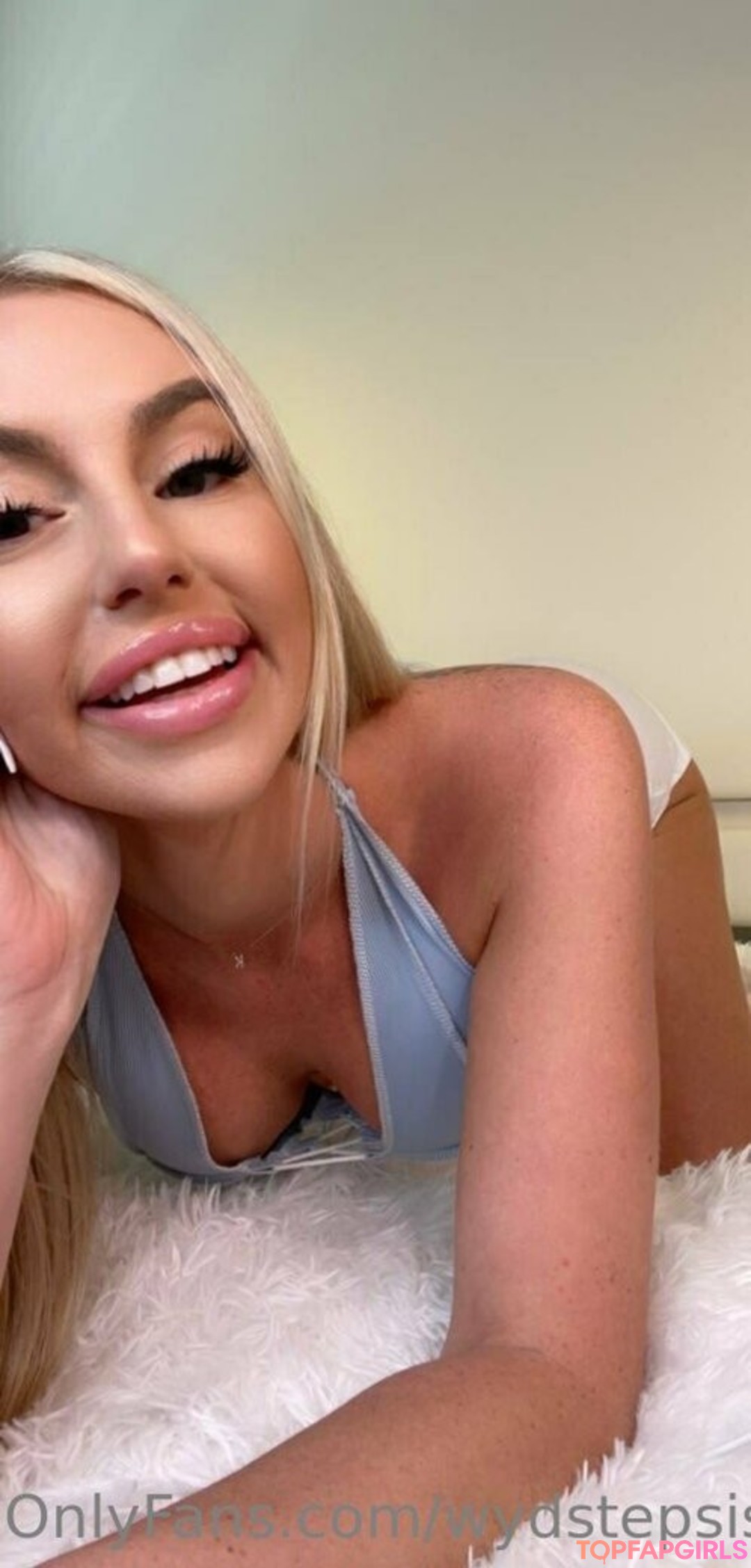 Foto desnuda filtrada de OnlyFans de Wydstepsissy #668 Foto desnuda filtrada de OnlyFans de Wydstepsissy #668