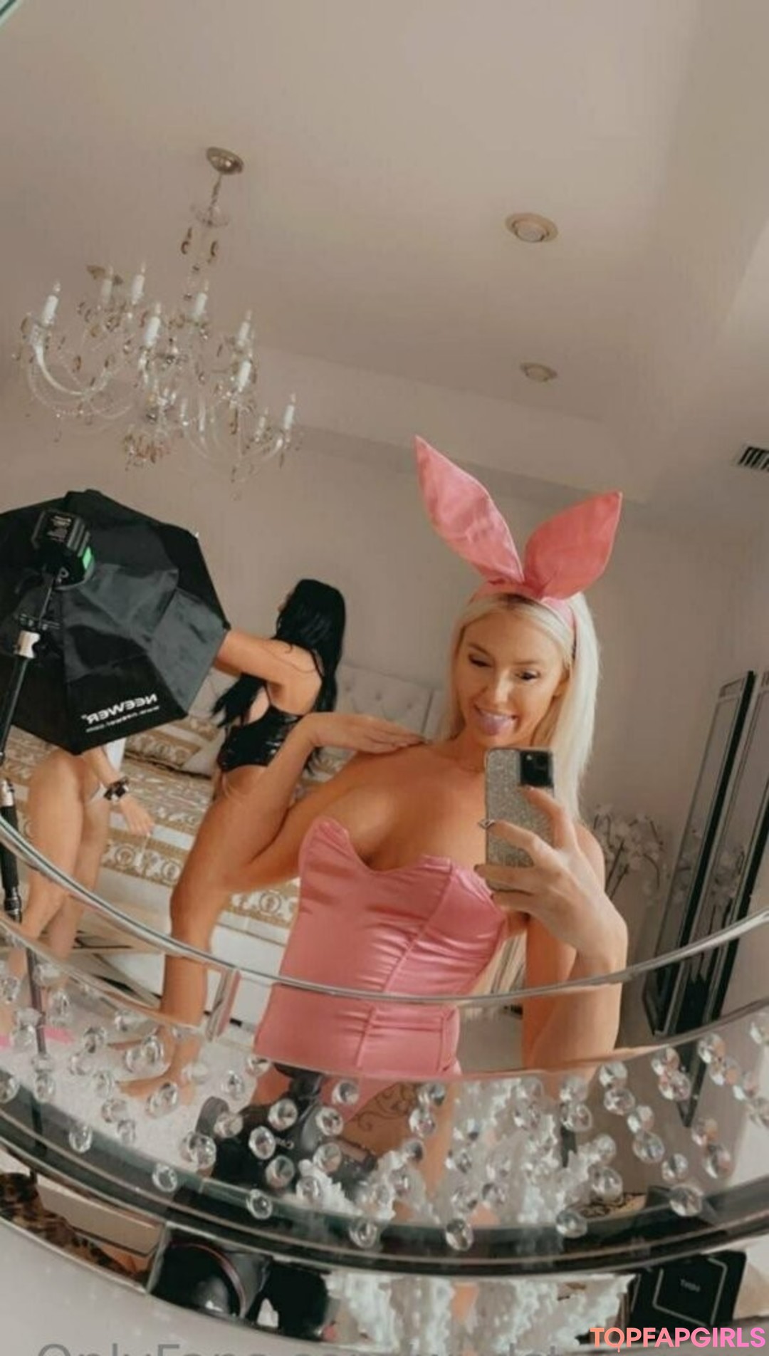 Foto desnuda filtrada de OnlyFans de Wydstepsissy #729 Foto desnuda filtrada de OnlyFans de Wydstepsissy #729