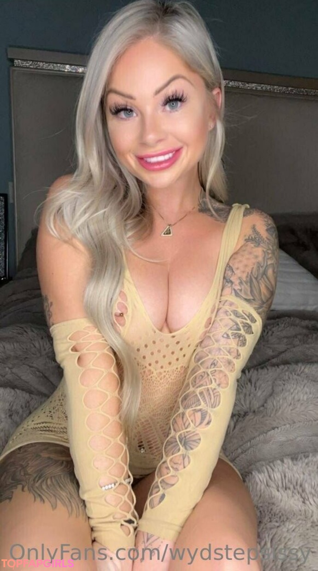 Foto desnuda filtrada de OnlyFans de Wydstepsissy #743 Foto desnuda filtrada de OnlyFans de Wydstepsissy #743