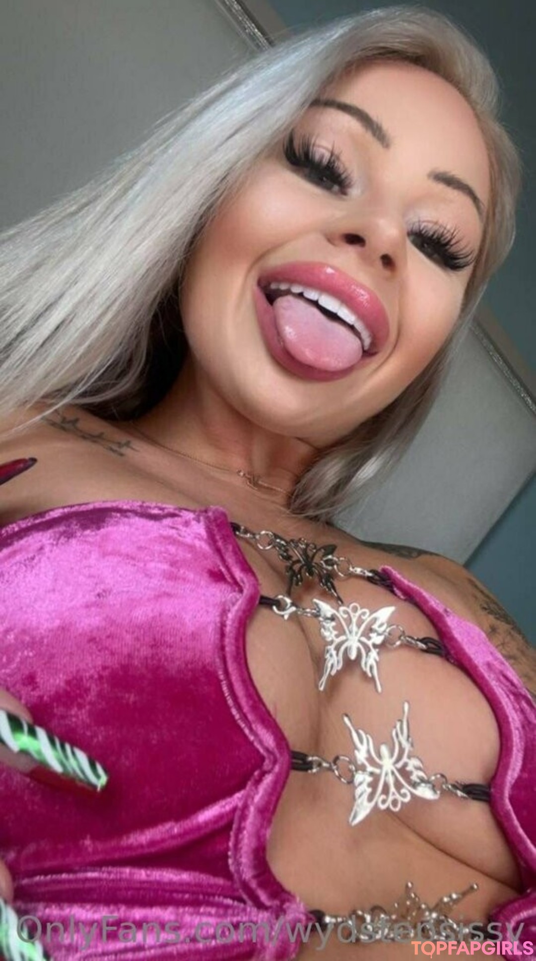 Foto desnuda filtrada de OnlyFans de Wydstepsissy #753 Foto desnuda filtrada de OnlyFans de Wydstepsissy #753