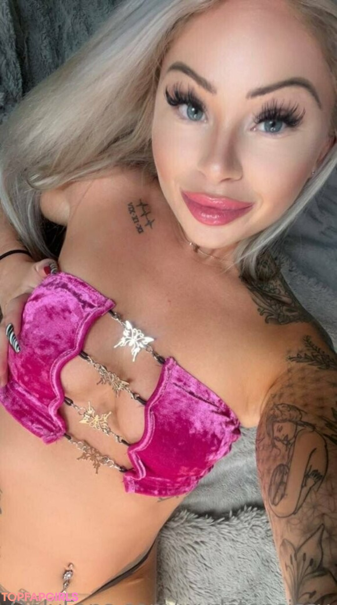 Foto desnuda filtrada de OnlyFans de Wydstepsissy #755 Foto desnuda filtrada de OnlyFans de Wydstepsissy #755