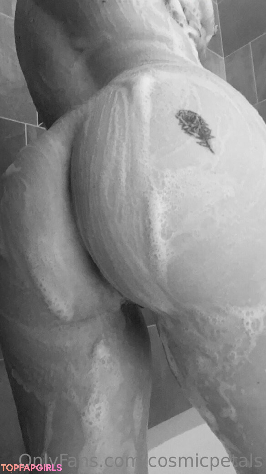 Foto desnuda filtrada de OnlyFans de Cosmicpetals #47 Foto desnuda filtrada de OnlyFans de Cosmicpetals #47