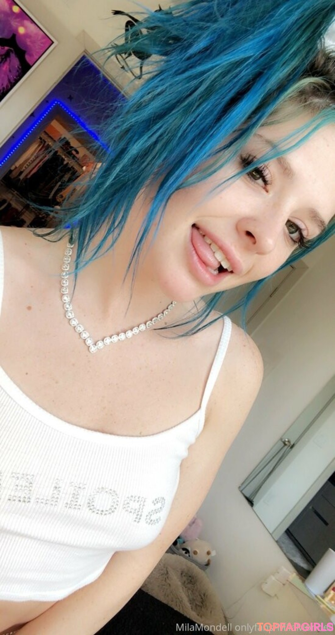 Foto desnuda filtrada de OnlyFans de Milamondell #588 Foto desnuda filtrada de OnlyFans de Milamondell #588