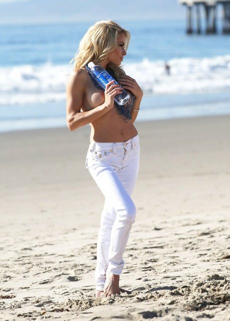 Dani Mathers