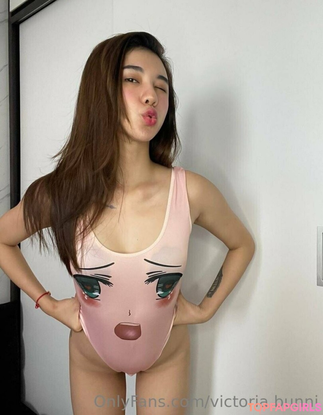 Foto desnuda filtrada de OnlyFans de Victoriabunni #11 Foto desnuda filtrada de OnlyFans de Victoriabunni #11