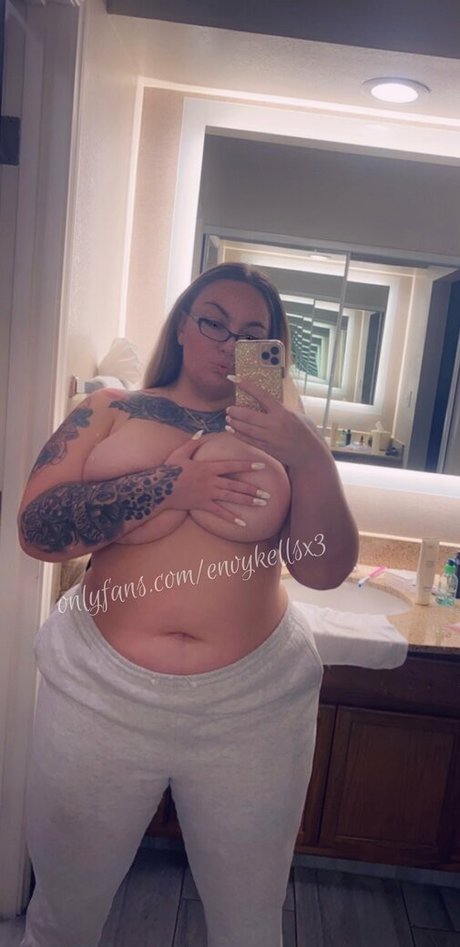 Foto desnuda filtrada de OnlyFans de Envykellsfree