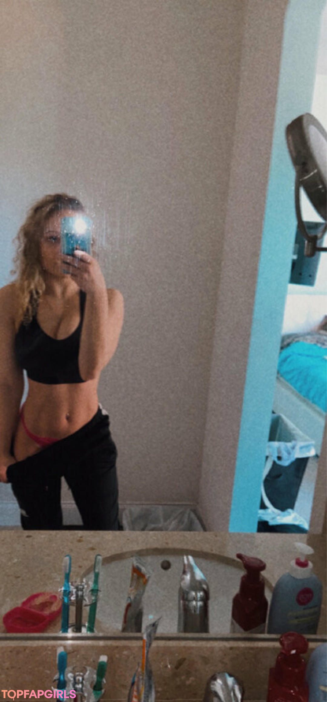 Foto desnuda filtrada de OnlyFans de Evieerikson #106 Foto desnuda filtrada de OnlyFans de Evieerikson #106