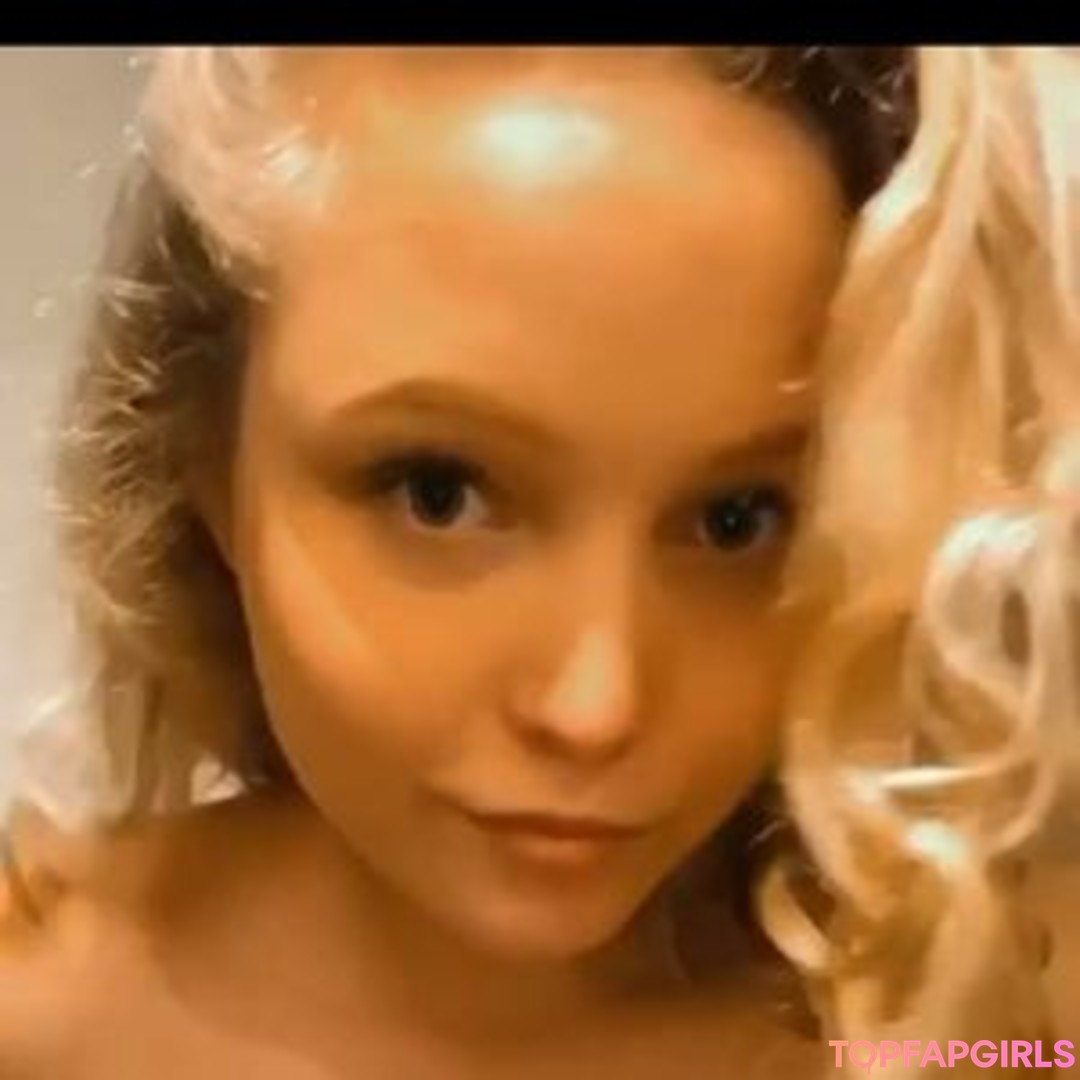 Foto desnuda filtrada de OnlyFans de Evieerikson #4 Foto desnuda filtrada de OnlyFans de Evieerikson #4