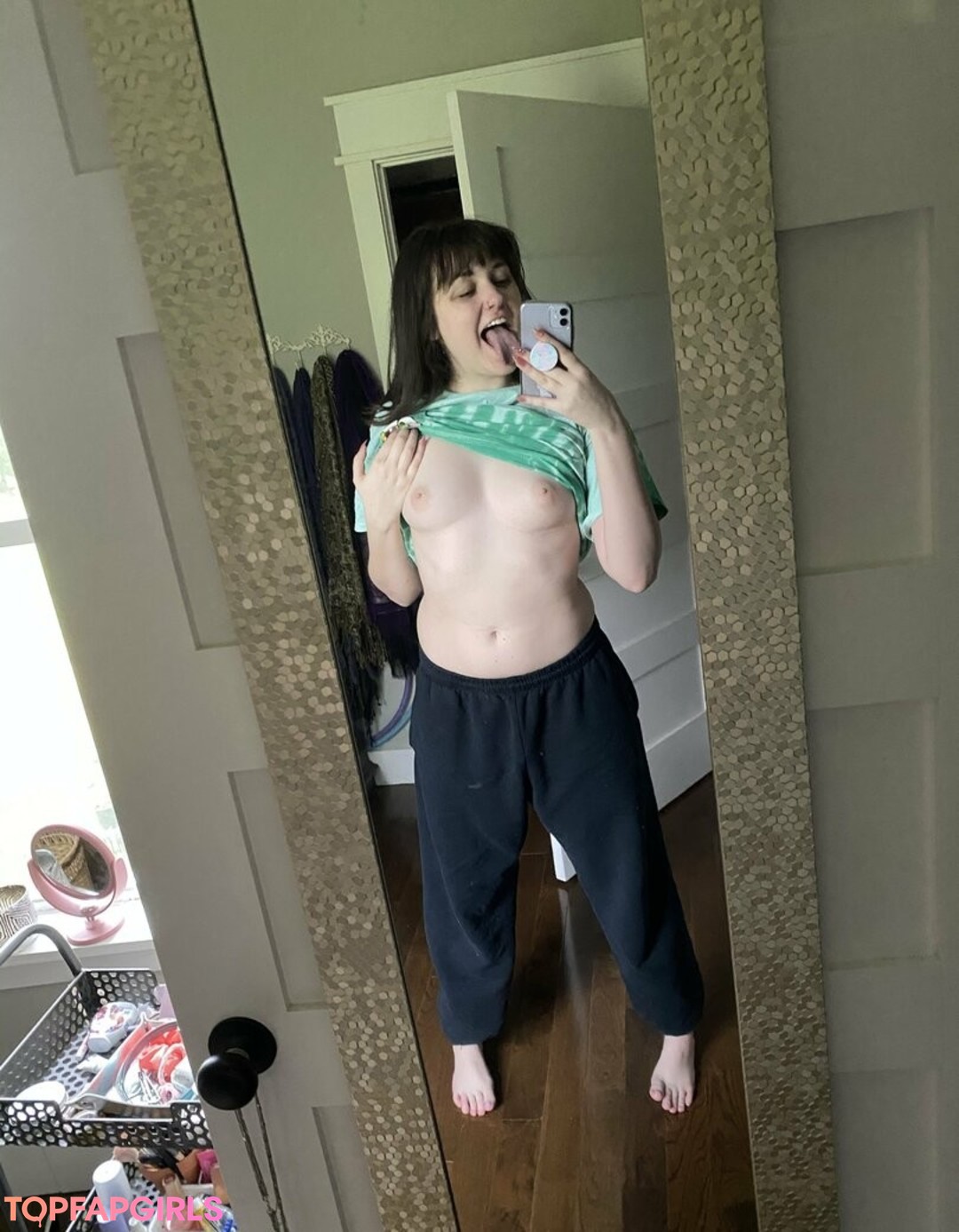 Foto desnuda filtrada de OnlyFans de Sugarcake420 #33 Foto desnuda filtrada de OnlyFans de Sugarcake420 #33