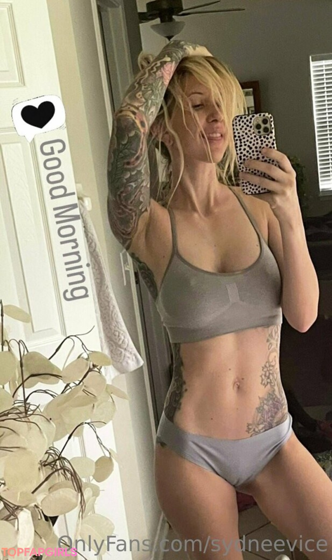 Foto desnuda filtrada de OnlyFans de Sydneevice #32 Foto desnuda filtrada de OnlyFans de Sydneevice #32