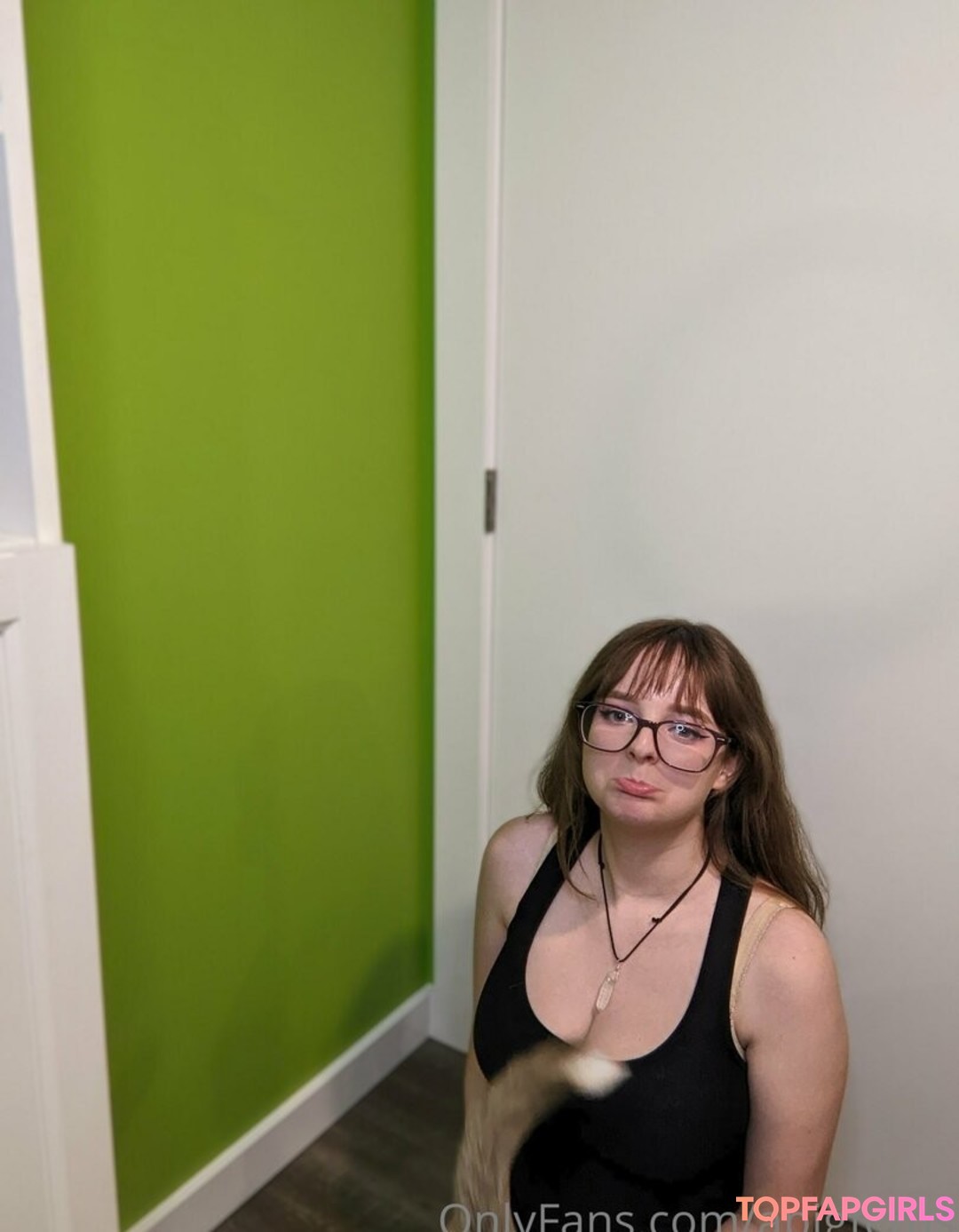 Foto desnuda filtrada de OnlyFans de Probablypiggy #84 Foto desnuda filtrada de OnlyFans de Probablypiggy #84