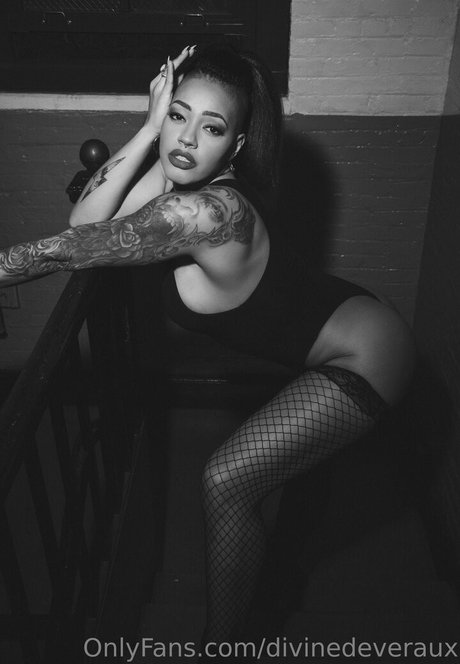 Divinedeveraux