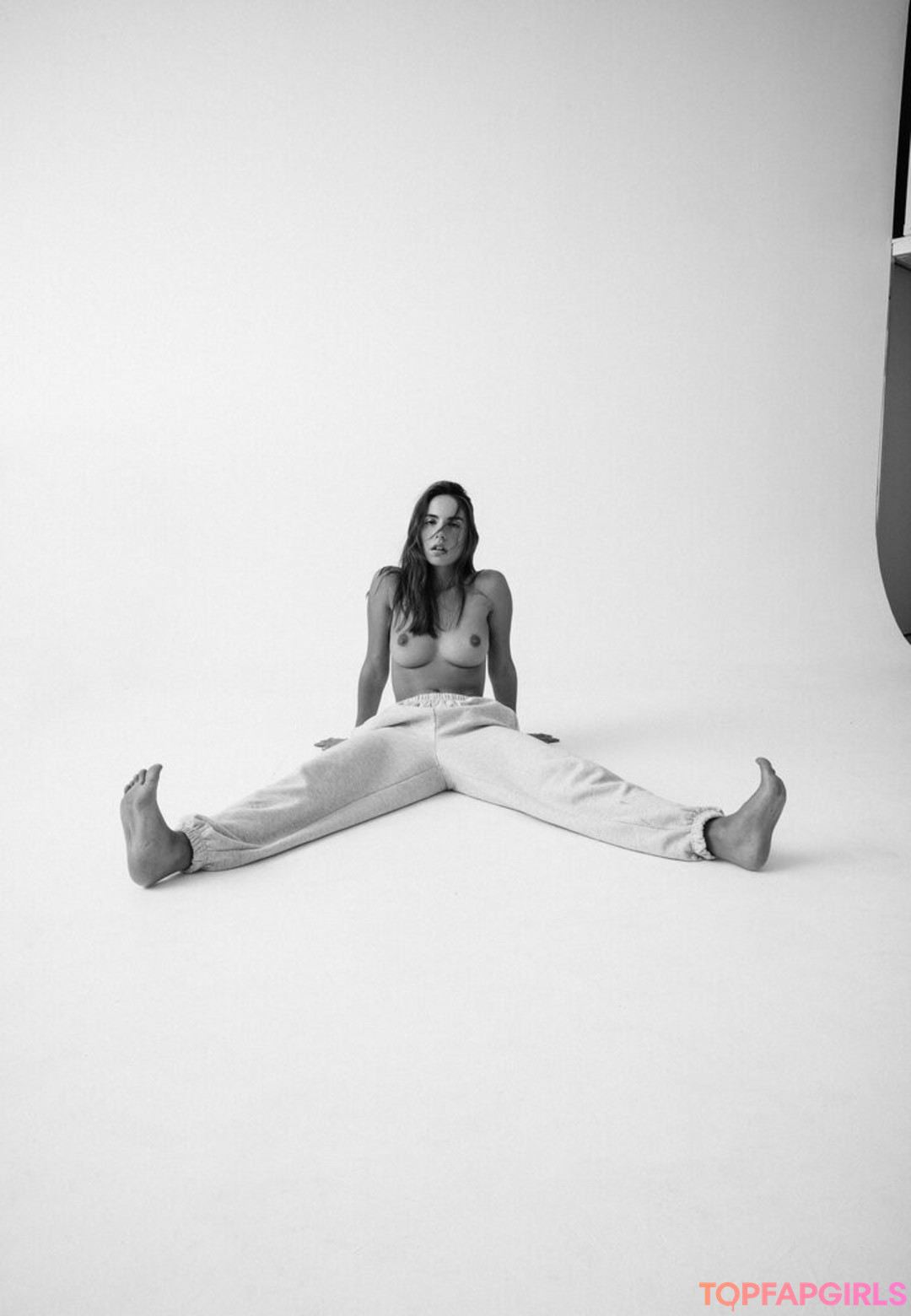 Foto desnuda filtrada de OnlyFans de Rebecca Bagnol #672 Foto desnuda filtrada de OnlyFans de Rebecca Bagnol #672