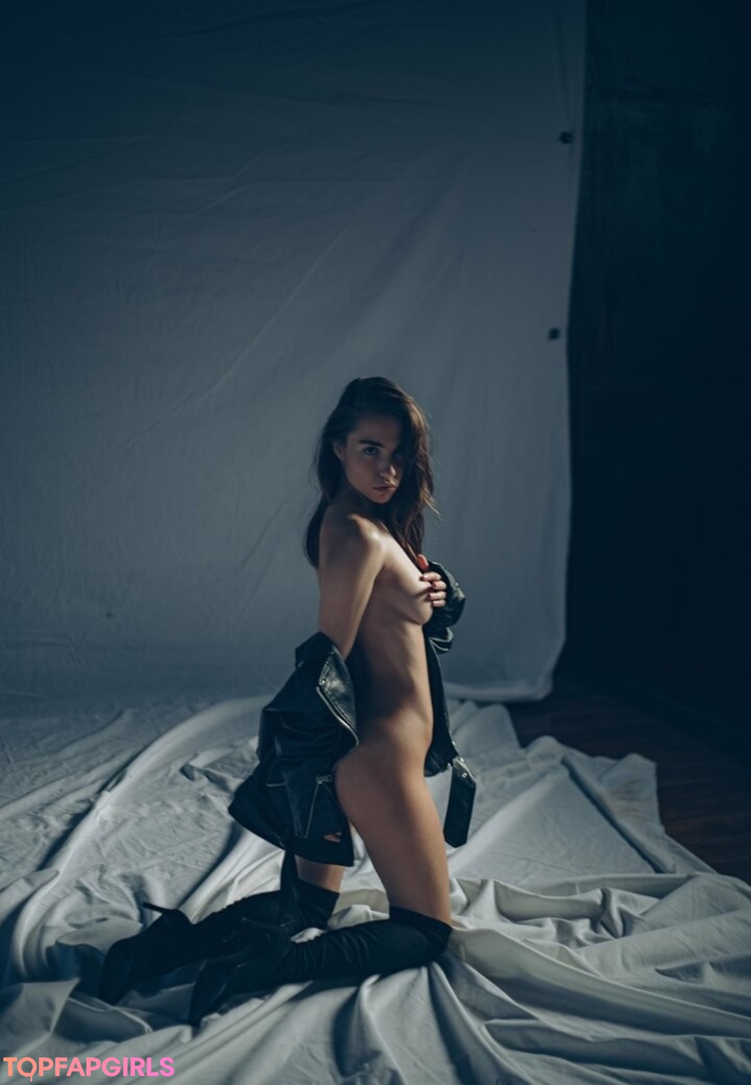 Foto desnuda filtrada de OnlyFans de Rebecca Bagnol #704 Foto desnuda filtrada de OnlyFans de Rebecca Bagnol #704