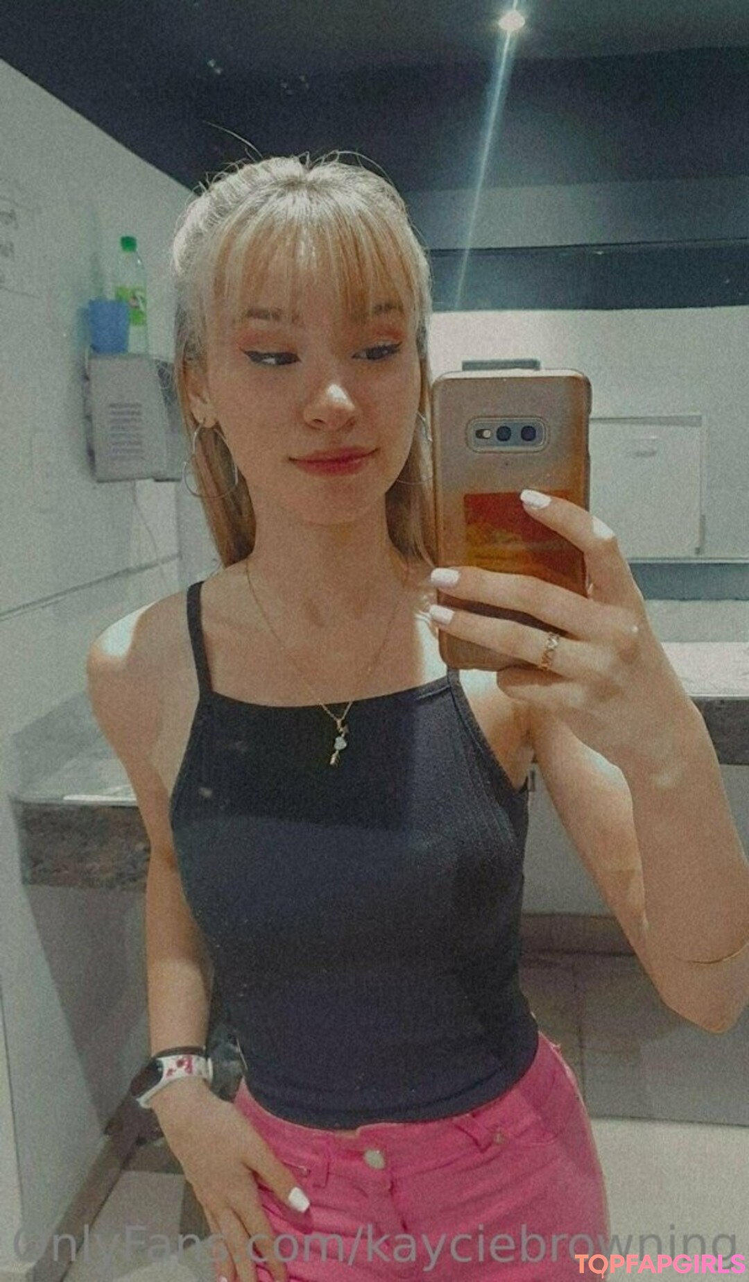 Foto desnuda filtrada de OnlyFans de Kayciebrowning #6 Foto desnuda filtrada de OnlyFans de Kayciebrowning #6