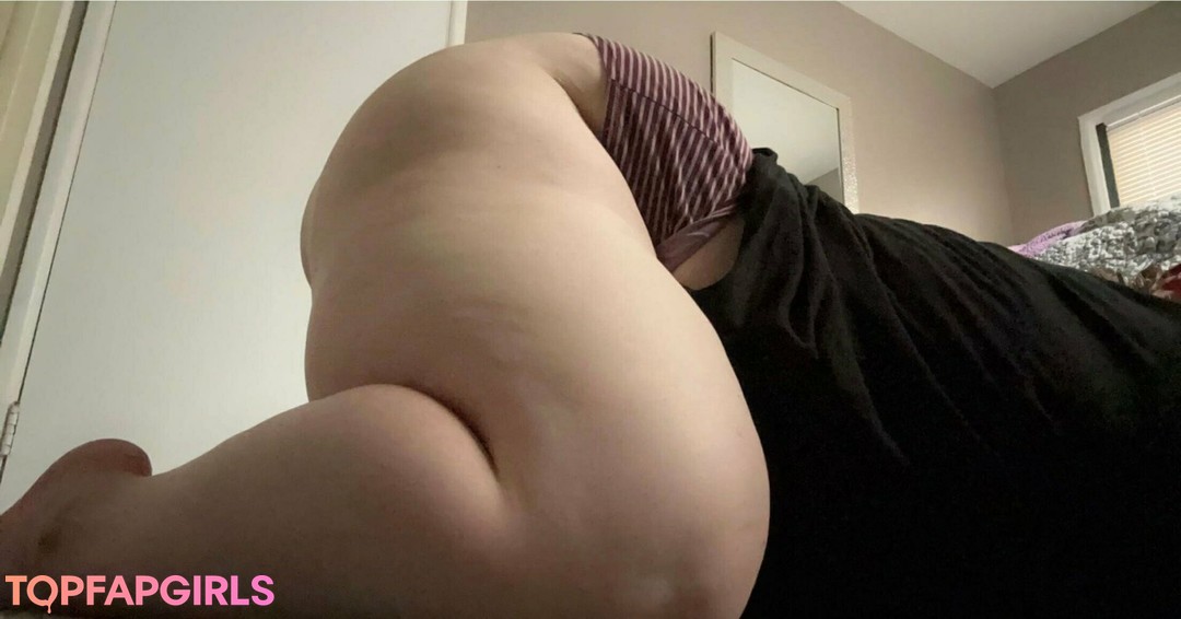 Foto desnuda filtrada de OnlyFans de Sleepyhneybee #162 Foto desnuda filtrada de OnlyFans de Sleepyhneybee #162
