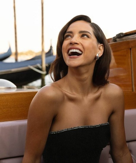 Foto desnuda filtrada de OnlyFans de Adria Arjona