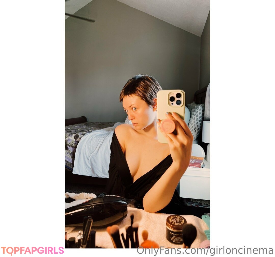 Foto desnuda filtrada de OnlyFans de Girl On Cinema #114 Foto desnuda filtrada de OnlyFans de Girl On Cinema #114