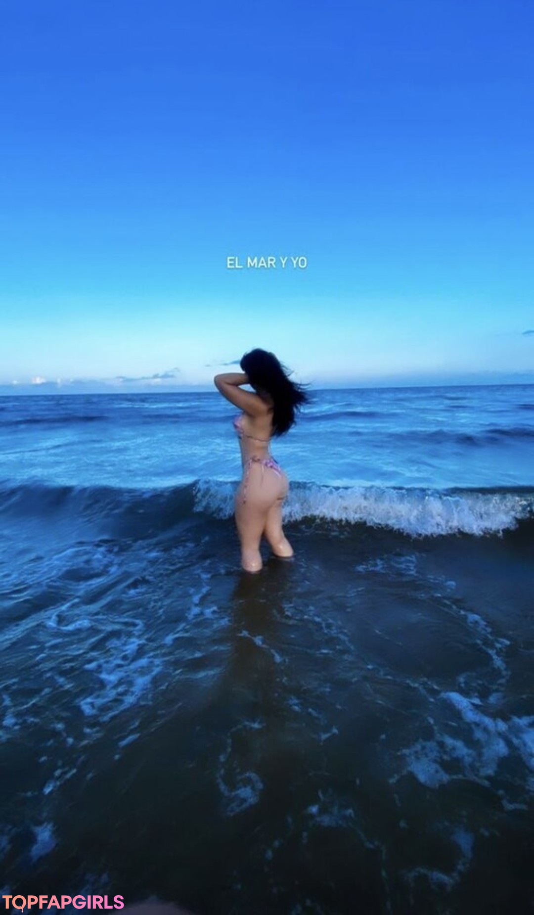 Foto desnuda filtrada de OnlyFans de Chxrryxblossom #367 Foto desnuda filtrada de OnlyFans de Chxrryxblossom #367