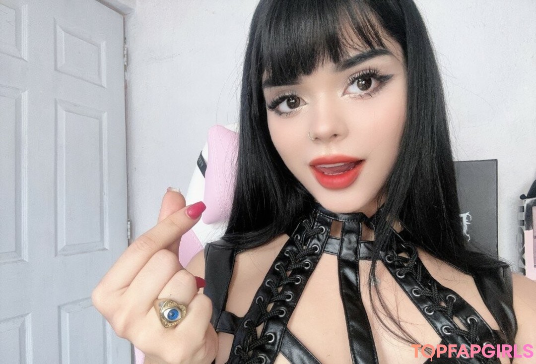 Foto desnuda filtrada de OnlyFans de Chxrryxblossom #415 Foto desnuda filtrada de OnlyFans de Chxrryxblossom #415