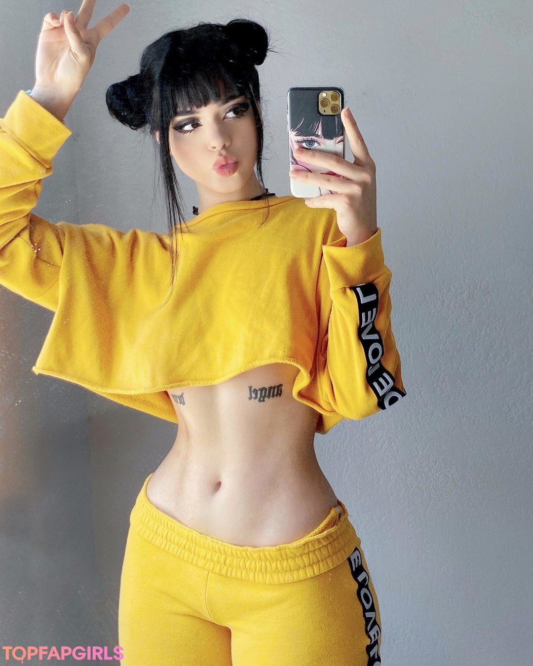 Foto desnuda filtrada de OnlyFans de Chxrryxblossom #603 Foto desnuda filtrada de OnlyFans de Chxrryxblossom #603