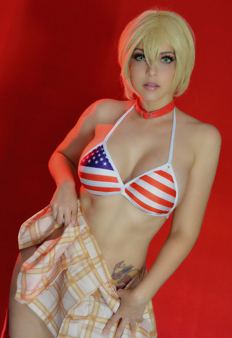 Shermie Cosplay
