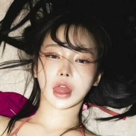 Foto desnuda filtrada de OnlyFans de Leeae