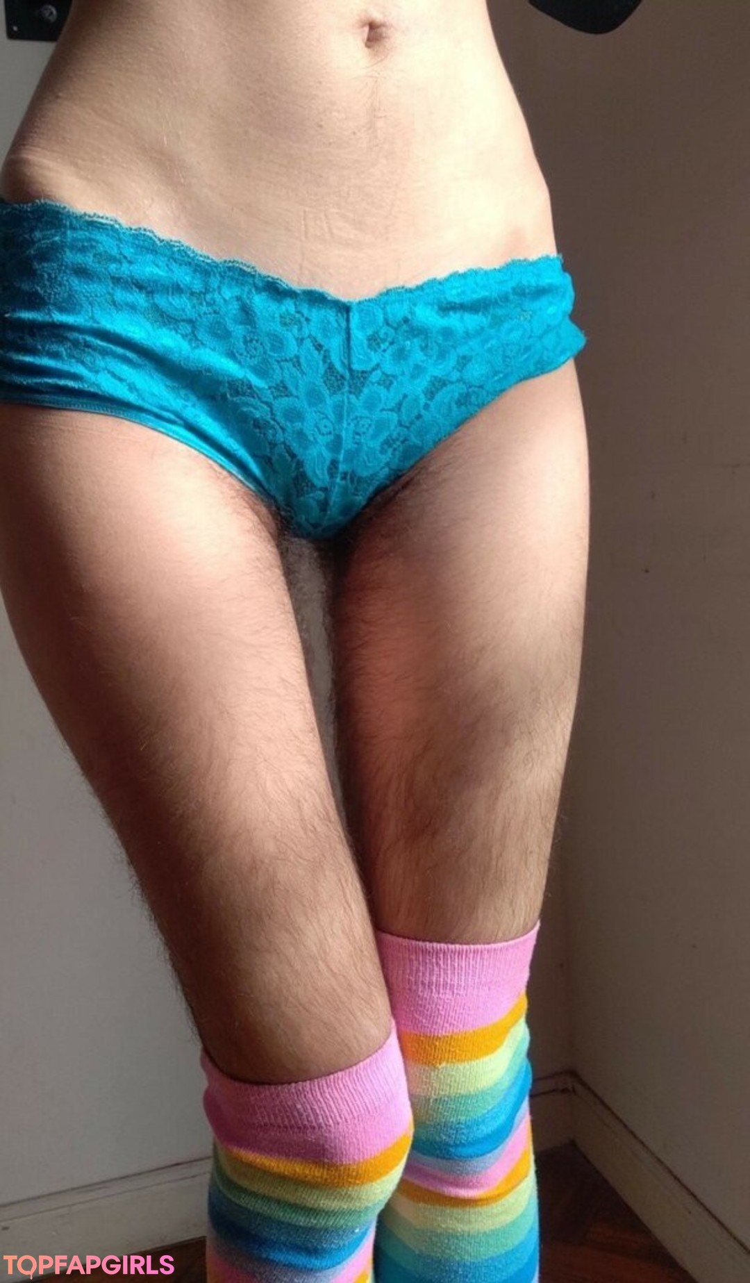 Foto desnuda filtrada de OnlyFans de Hairy Women #2621 Foto desnuda filtrada de OnlyFans de Hairy Women #2621