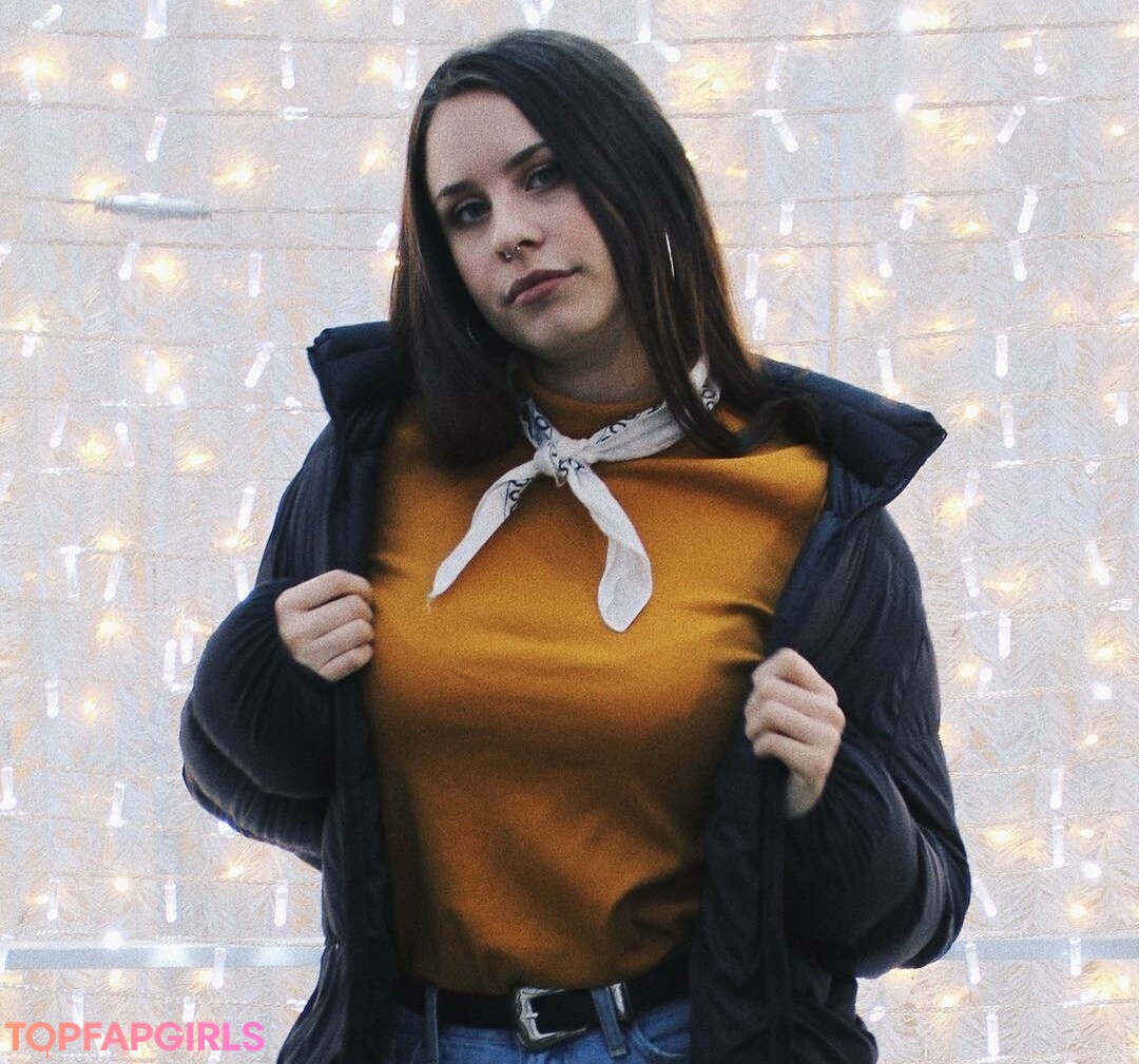 Foto desnuda filtrada de OnlyFans de Sarah Butt #30 Foto desnuda filtrada de OnlyFans de Sarah Butt #30