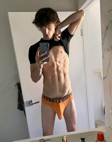 Foto desnuda filtrada de OnlyFans de Frankierossi