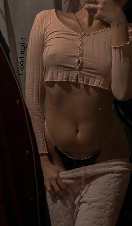 Foto desnuda filtrada de OnlyFans de Mirra Chubarova