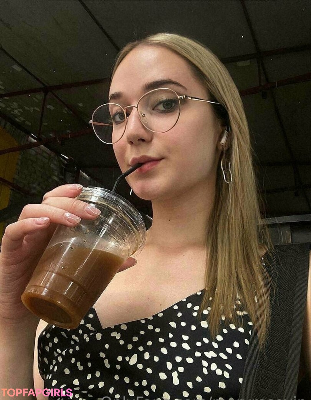 Foto desnuda filtrada de OnlyFans de Maryrosevip #43 Foto desnuda filtrada de OnlyFans de Maryrosevip #43