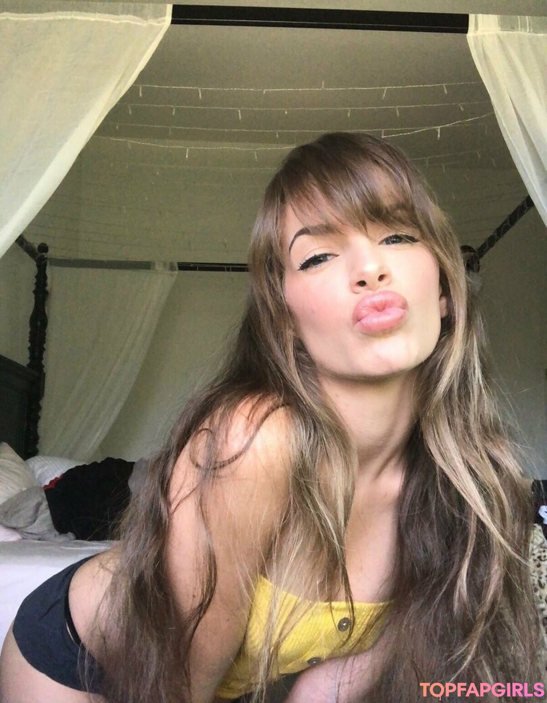 Foto desnuda filtrada de OnlyFans de Kimmygrangerxxx #133 Foto desnuda filtrada de OnlyFans de Kimmygrangerxxx #133